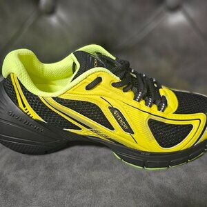 Givenchy TK-MX Runner Sneakers Yellow Neon Green Black Mens NEW
